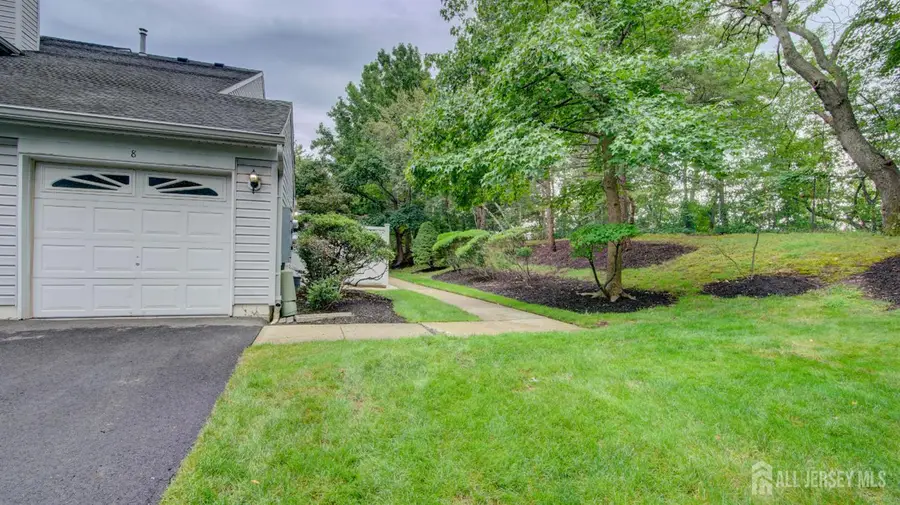 -8 Forden Court, Sayreville, NJ 08872 - #2