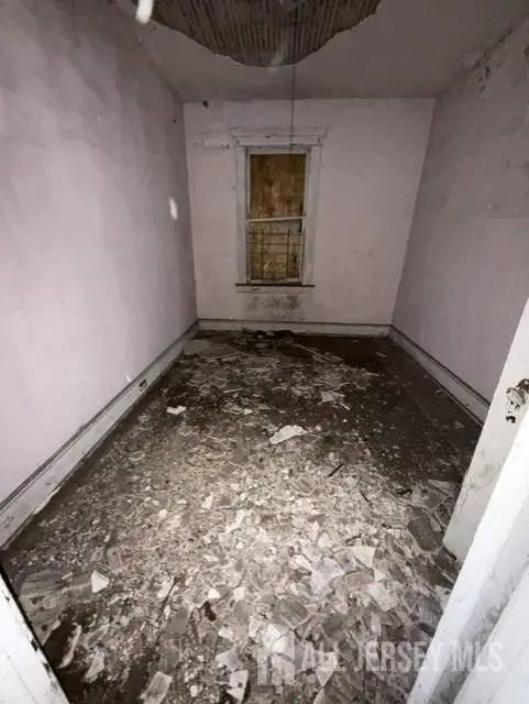 -160 Brighton Avenue, Perth Amboy, NJ 08861 - #3