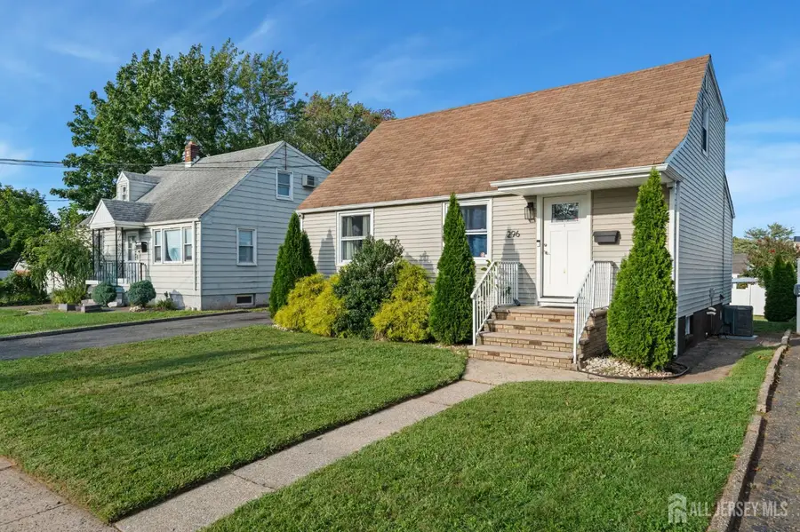 -296 Saint James Avenue, Woodbridge, NJ 07095 - #2