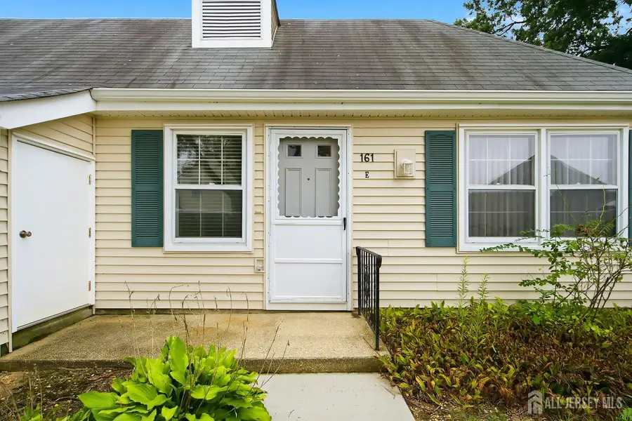 -161 Pelham Lane #E, Jamesburg, NJ 08831 - #2