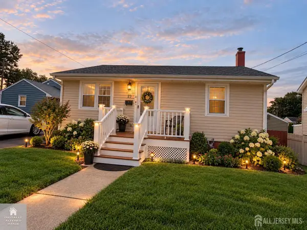 -23 Hamilton Avenue, Fords, NJ 08863