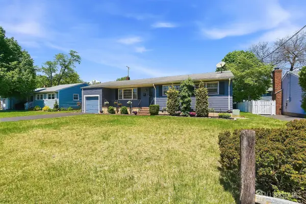 -154 Mulberry Lane, Middlesex, NJ 08846