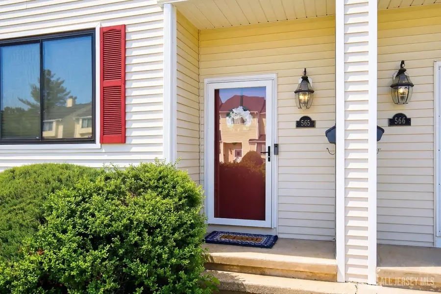 -565 Clubhouse Drive, Middletown, NJ 07748 - #2