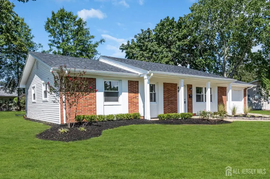 -19 Inwood Avenue, Monroe, NJ 08831 - #3
