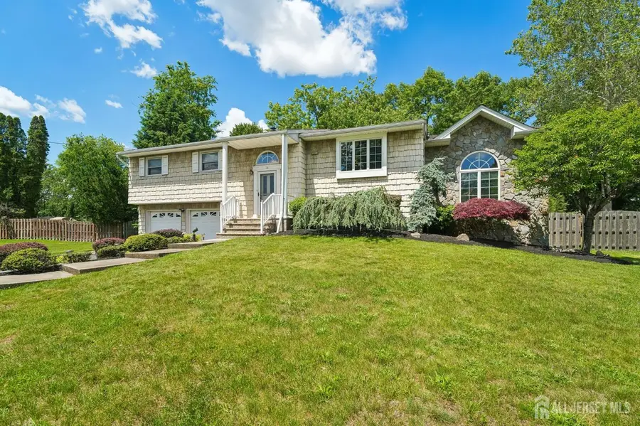 -18 Mary Ellen Drive, Edison, NJ 08820 - #3