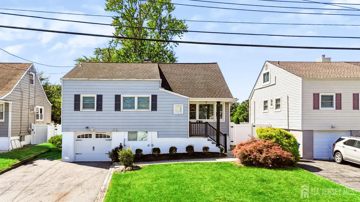 -42 Jonquil Circle, Fords, NJ 08863 - #1