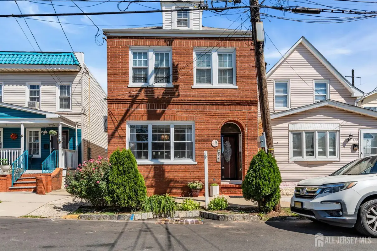 -282 Alpine Street, Perth Amboy, NJ 08861 - #1