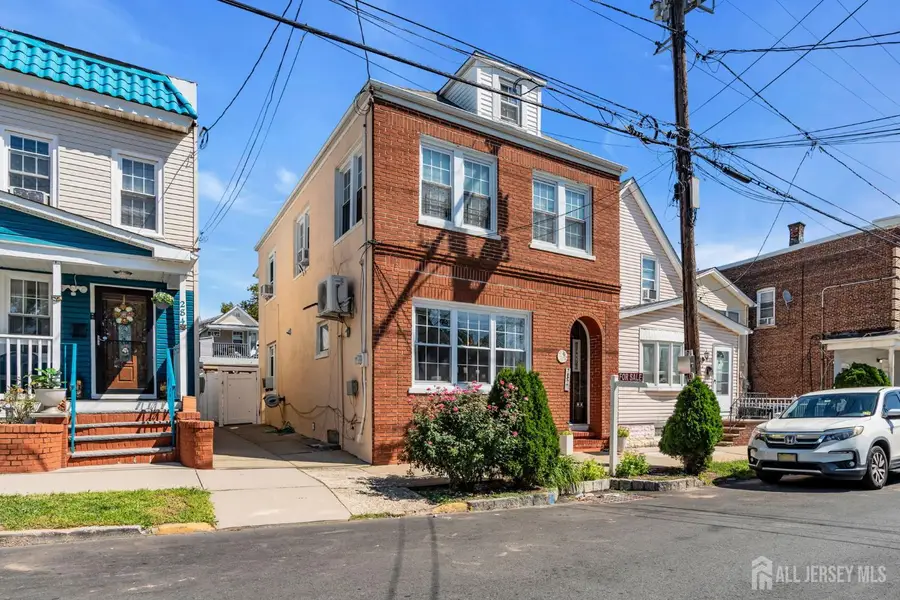 -282 Alpine Street, Perth Amboy, NJ 08861 - #2