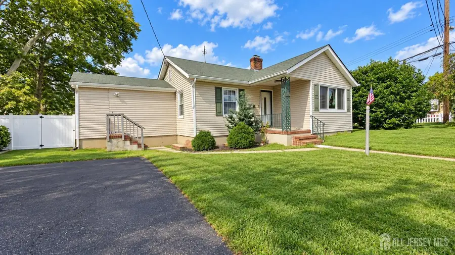 -11 Pershing Avenue, Sayreville, NJ 08872 - #2