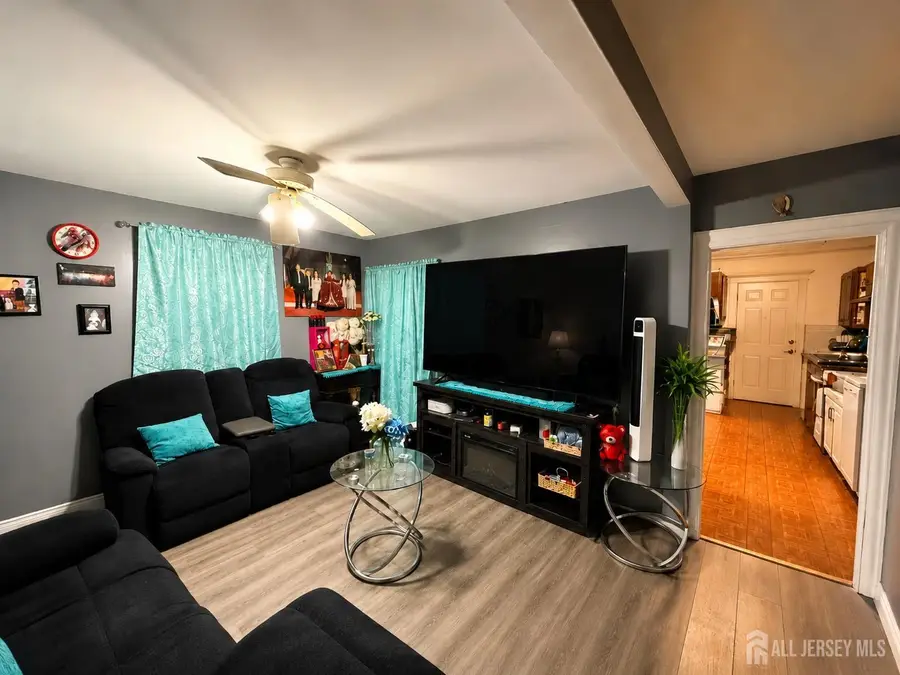 -979 W 4th Street W, Plainfield, NJ 07063 - #2