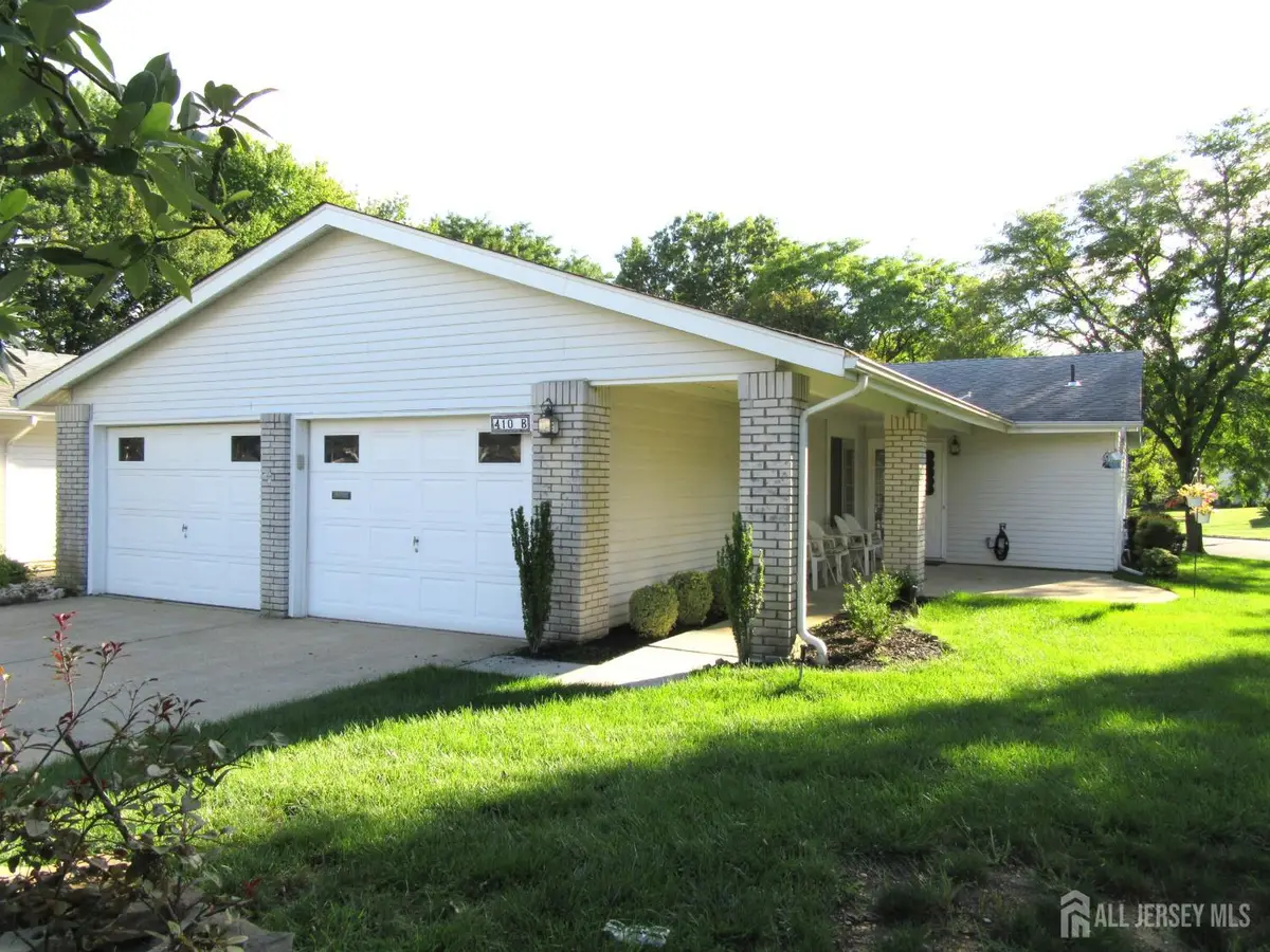 -410 Genista Plaza #B, Monroe, NJ 08831 - #1