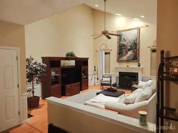 -3 Treetops Circle, Princeton, NJ 08540