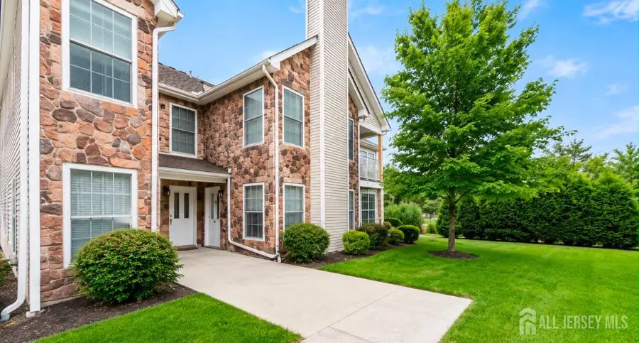 -106 Chariot Court, Piscataway, NJ 08854 - #2
