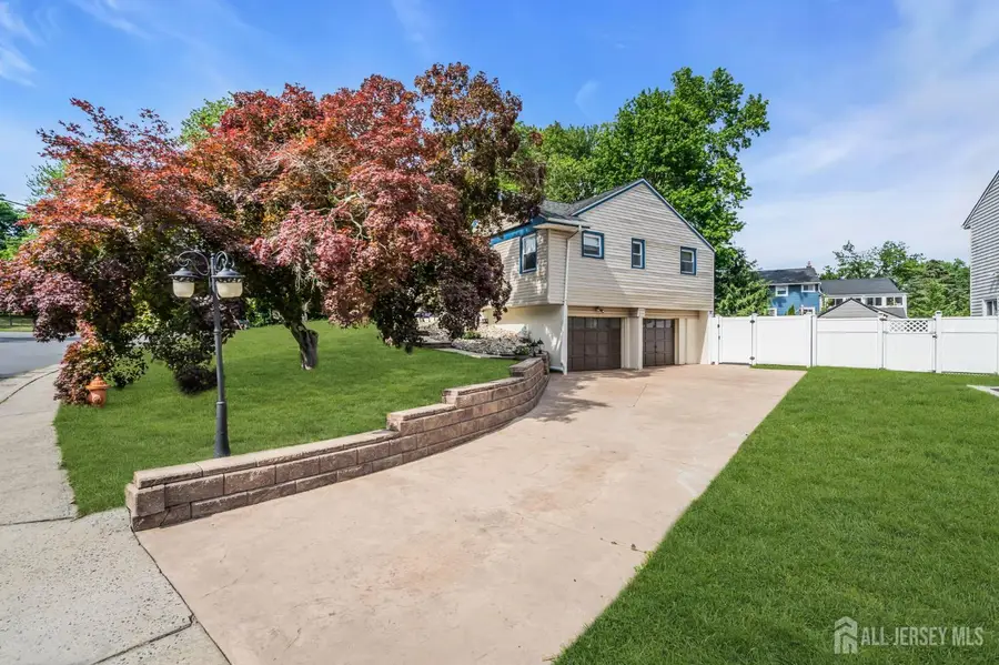 -35 Richard Terrace, North Middletown, NJ 07748 - #3
