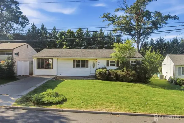 -11 Georgetown Road, Parlin, NJ 08859