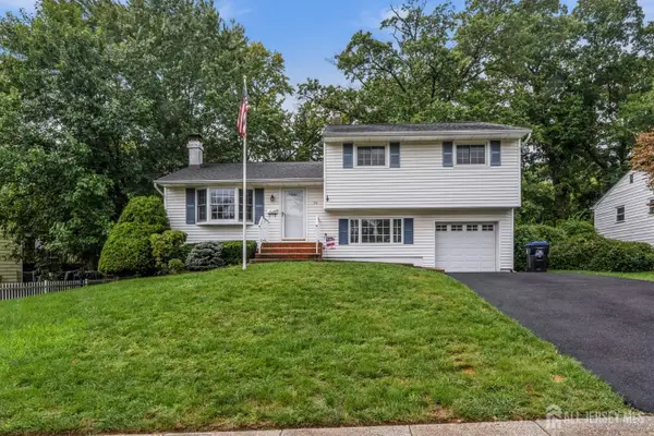 -26 Bradford Road, East Brunswick, NJ 08816
