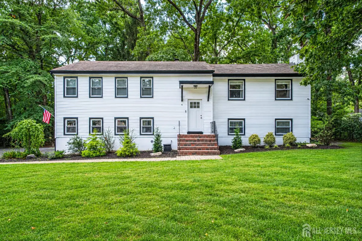 -4 Bunker Hill Run, East Brunswick, NJ 08816 - #1
