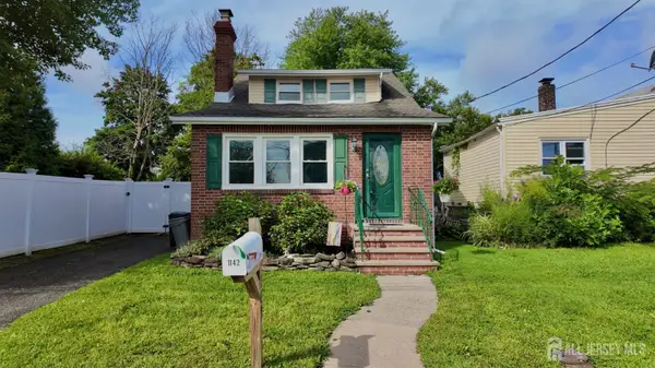 -1142 Woodmere Drive, Keyport, NJ 07735