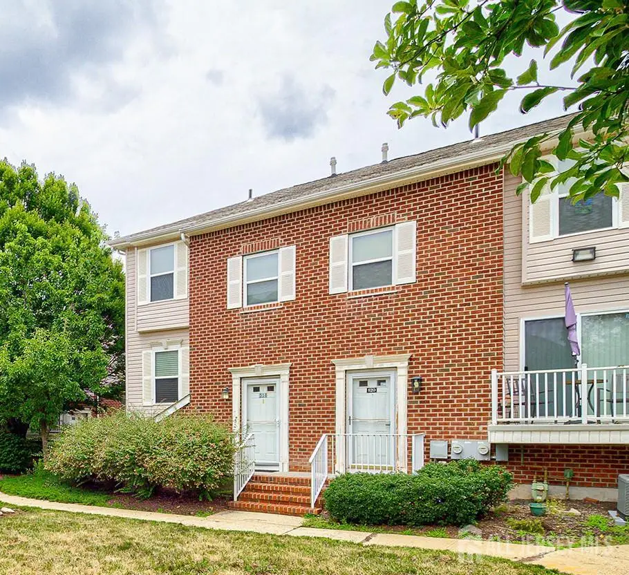 -518 Great Beds Court, Perth Amboy, NJ 08861 - #1