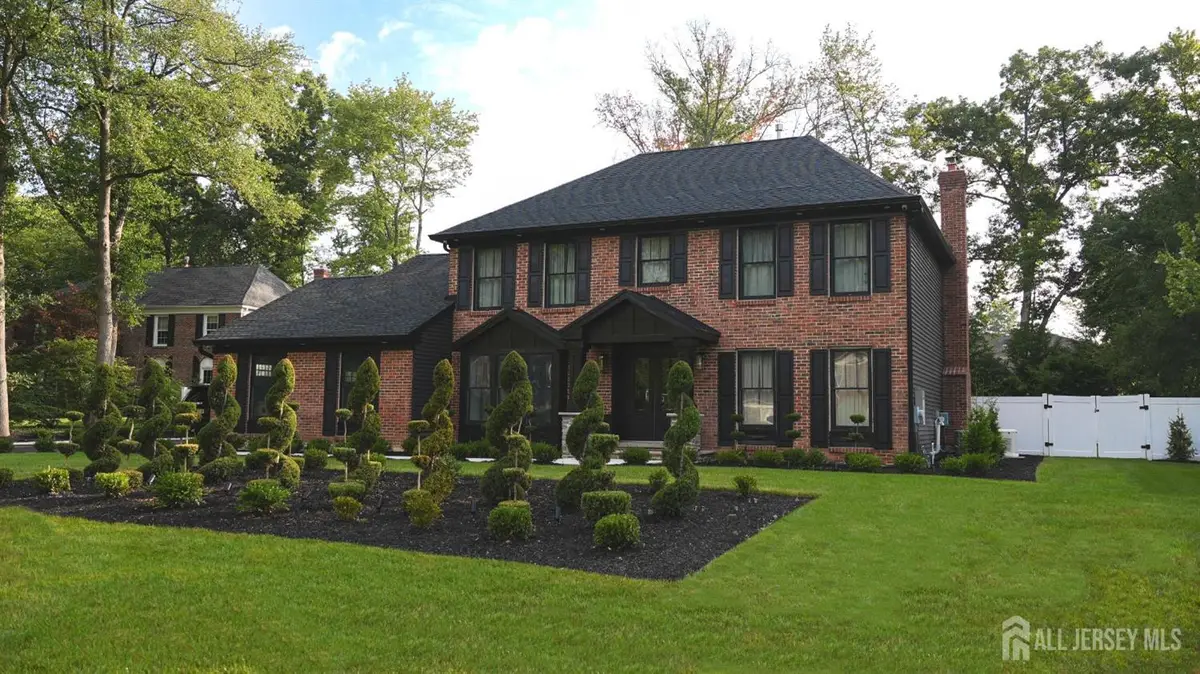 -9 Wood Lake Court, North Brunswick, NJ 08902 - #1
