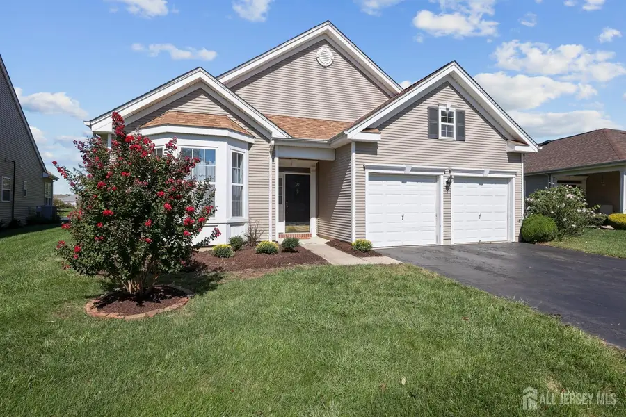 -99 Minuteman Circle, Allentown, NJ 08501 - #3