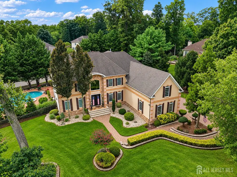 -2 Lexington Court, Monroe, NJ 08831 - #2