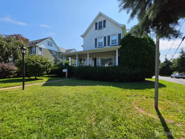 -205 Green Street, Woodbridge Proper, NJ 07095