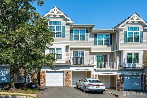 -1092 Shadowlawn Drive, Green Brook, NJ 08812