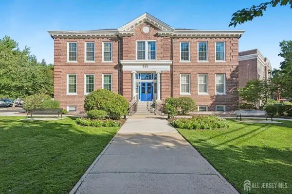 -201 S 2nd Avenue #26, Highland Park, NJ 08904