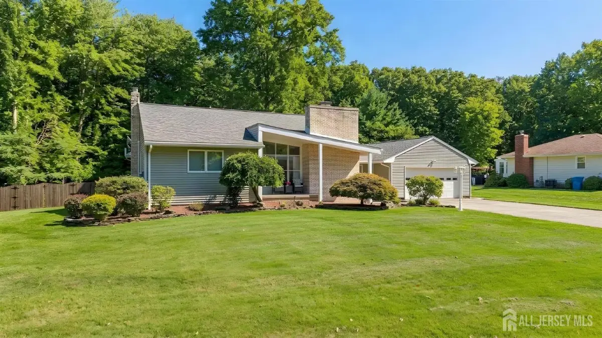 -2642 Linder Avenue, North Brunswick, NJ 08902 - #1