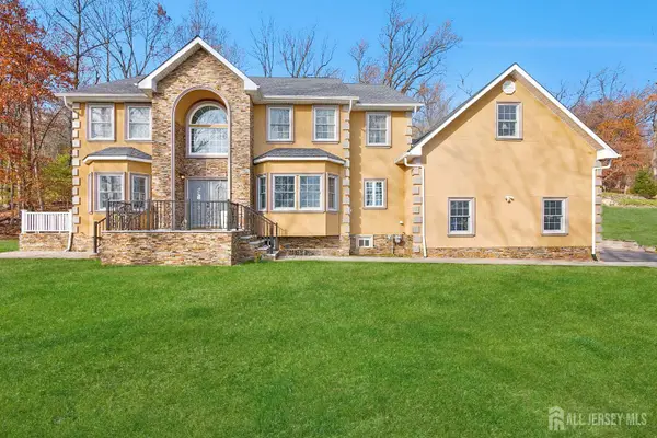 -1121 N Washington Avenue N #23, Green Brook, NJ 08812