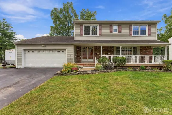 -46 Meredith Road, Edison, NJ 08817