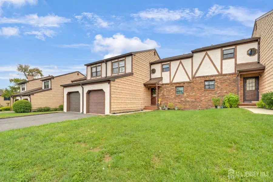 -23 Wellington Court, Sayreville, NJ 08872 - #2