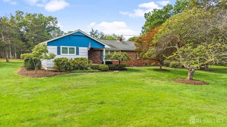 -913 Madison Avenue, Bridgewater, NJ 08807 - #2