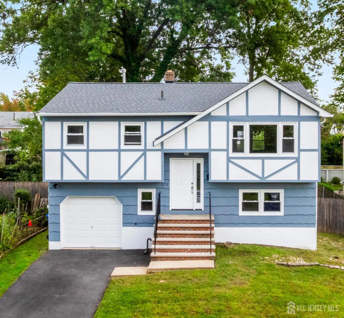 -273 W Indiana Avenue, Iselin, NJ 08830 - #1