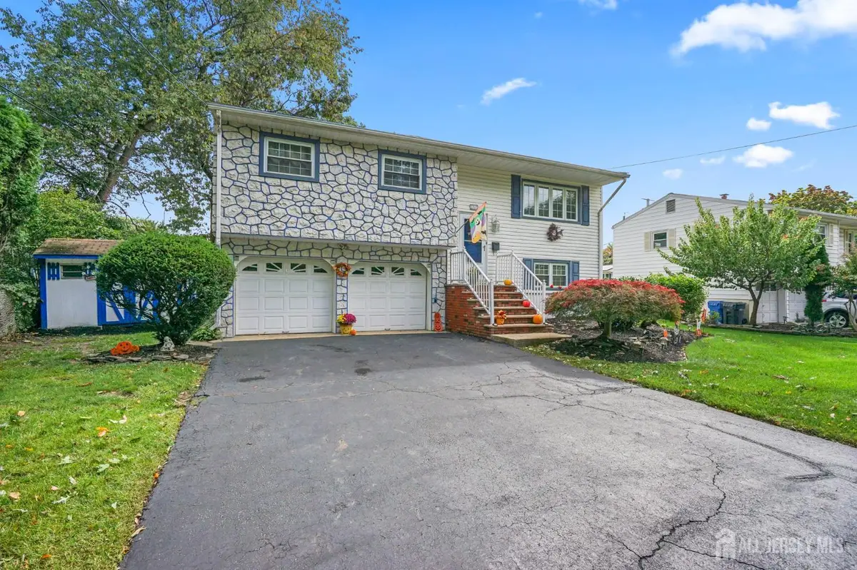 -196 Marsh Avenue, Metuchen, NJ 08840 - #1