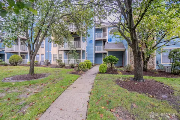 -250 Crosspointe Drive, East Brunswick, NJ 08816