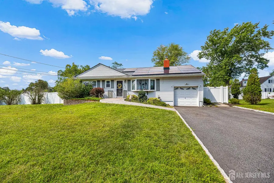 -233 Shirley Parkway, Piscataway, NJ 08854 - #3