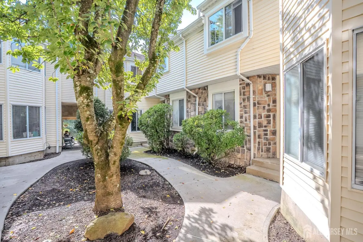 -1088 Schmidt Lane, North Brunswick, NJ 08902 - #1
