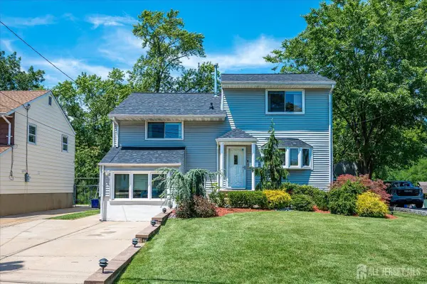 -221 N Hill Road, Colonia, NJ 07067