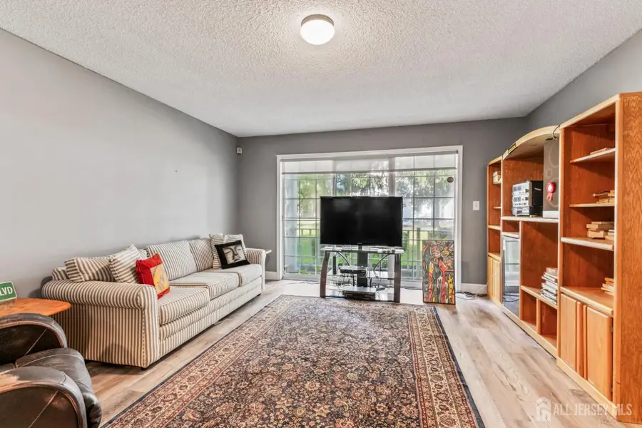 -271 Kempsey Drive, North Brunswick, NJ 08902 - #3