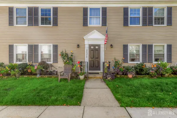 -137-A Yale Way, Monroe, NJ 08831