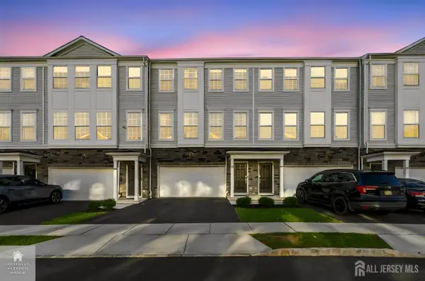 -1607 Swales Court, Monroe, NJ 08831