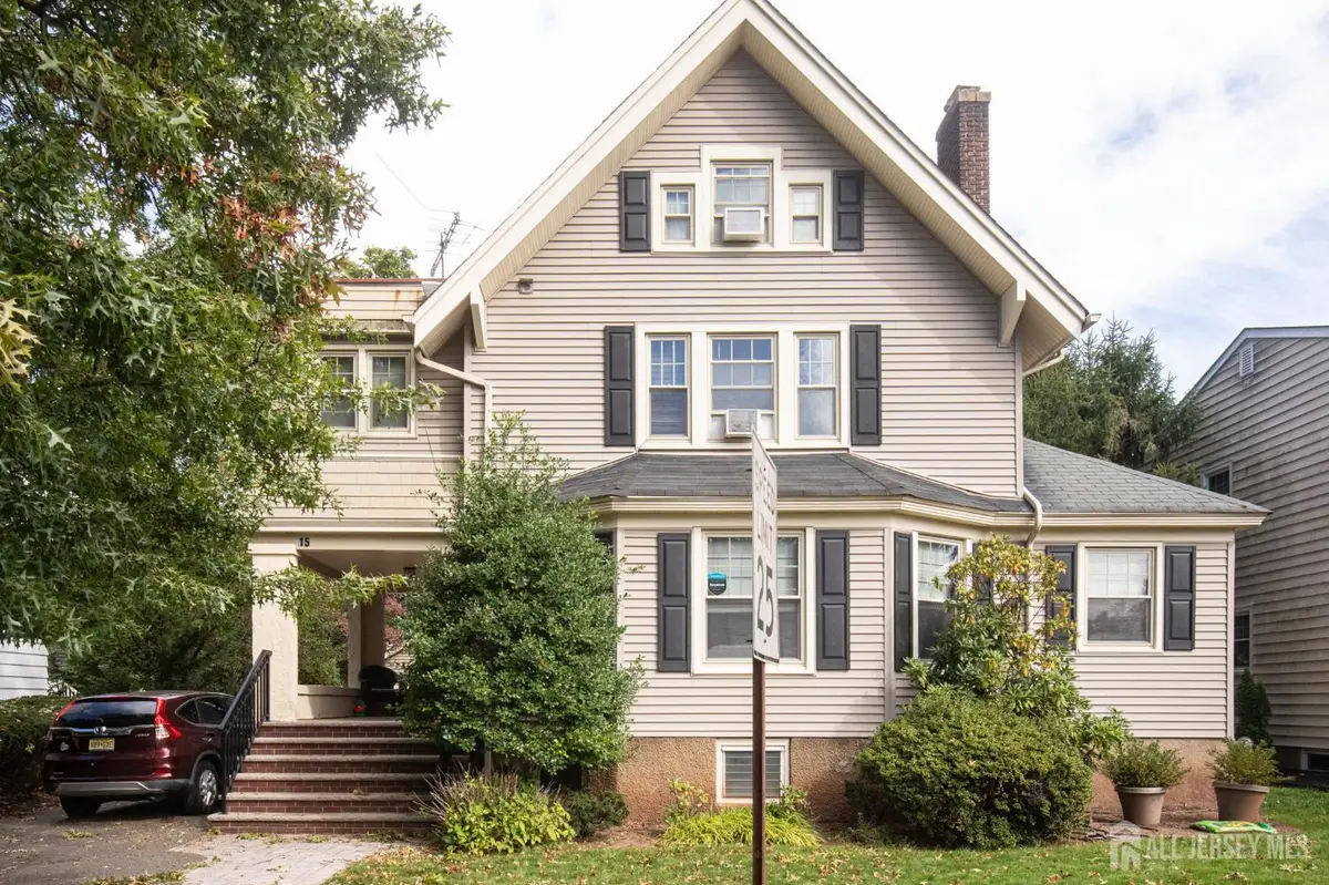-15 N 6th Avenue N, Highland Park, NJ 08904 - #1
