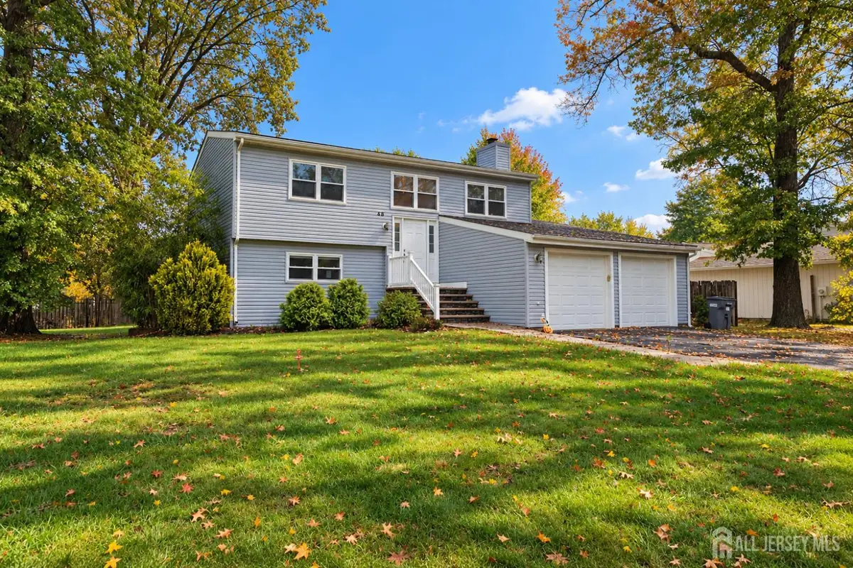 -48 Birch Run Drive, Piscataway, NJ 08854 - #1