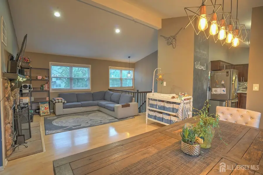 -48 Birch Run Drive, Piscataway, NJ 08854 - #2