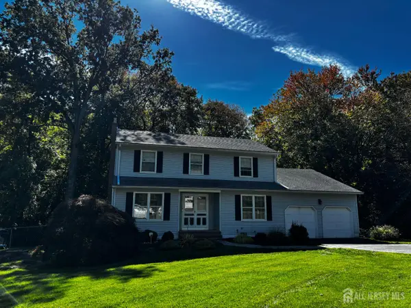 -11 Welsh Court, East Brunswick, NJ 08816