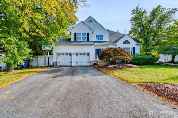 -47 Avenue G Avenue, Monroe, NJ 08831