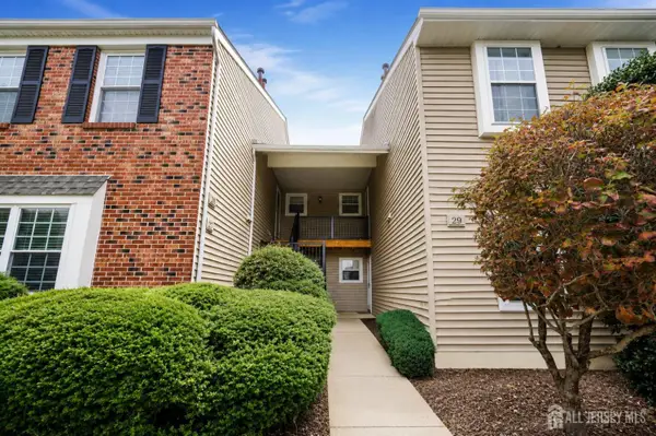 -29 Lindsey Circle, Old Bridge, NJ 08857