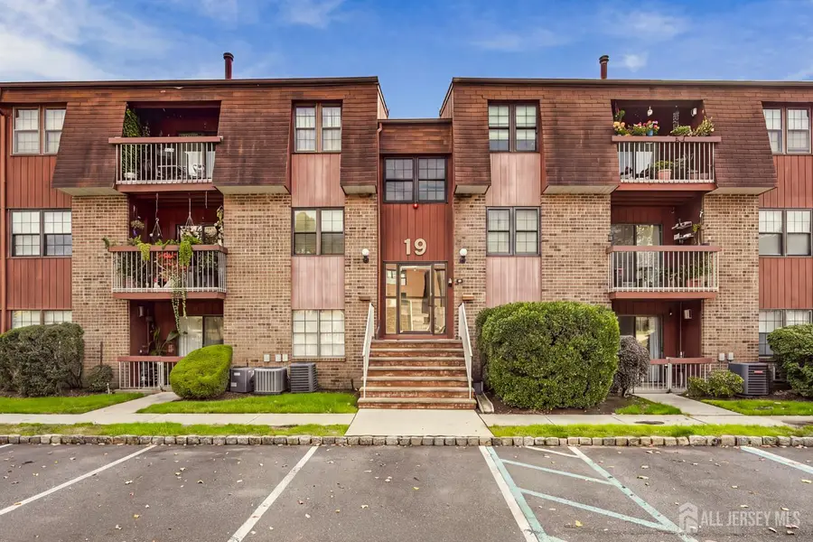 -218 Sierra Court #A, Woodbridge, NJ 07095 - #2